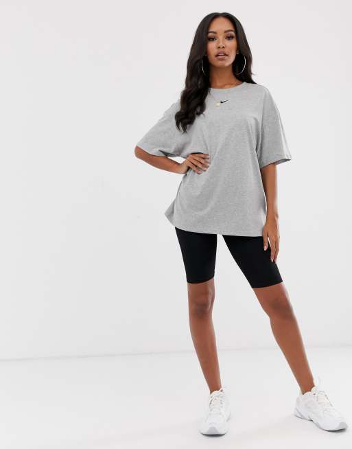 Nike Grey Mini Swoosh Boyfriend T-Shirt | ASOS