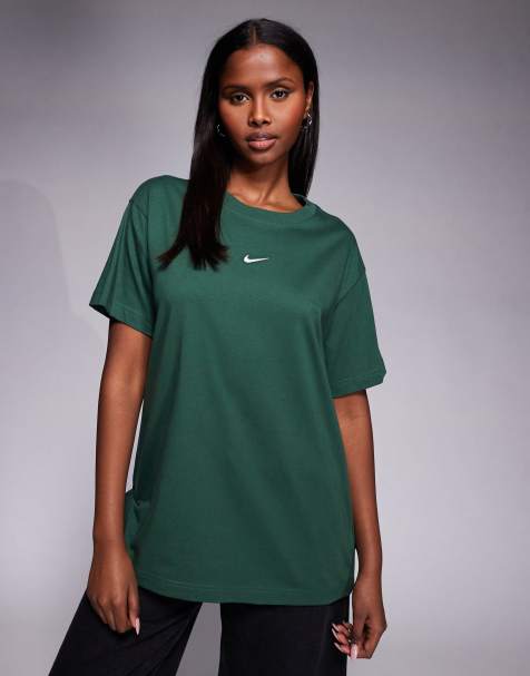 Nike - Grøn oversized T-shirt i klassisk design - view 1