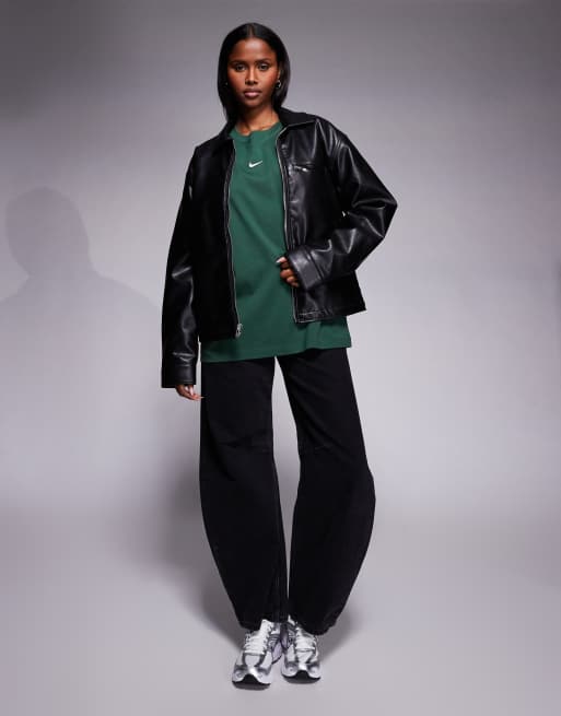 Nike - Grøn oversized T-shirt i klassisk design, 4 af 4
