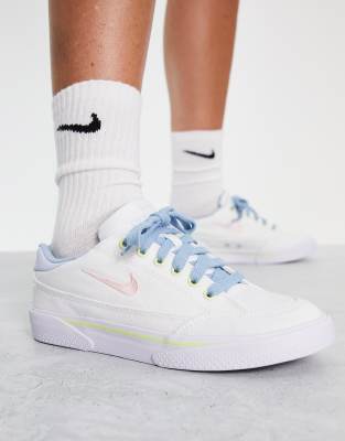 nike canvas