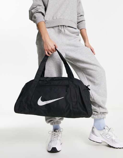 Nike Gym Club bag in black, 4 of 4