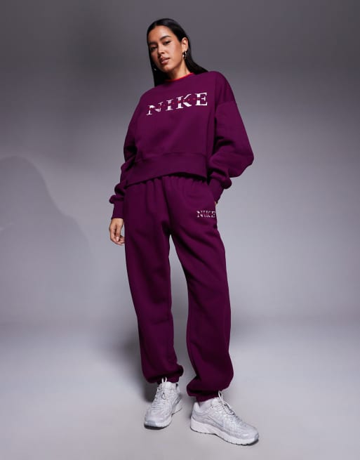 Nike Gym Life Swoosh graphic over-oversized sweatshirt in burgundy