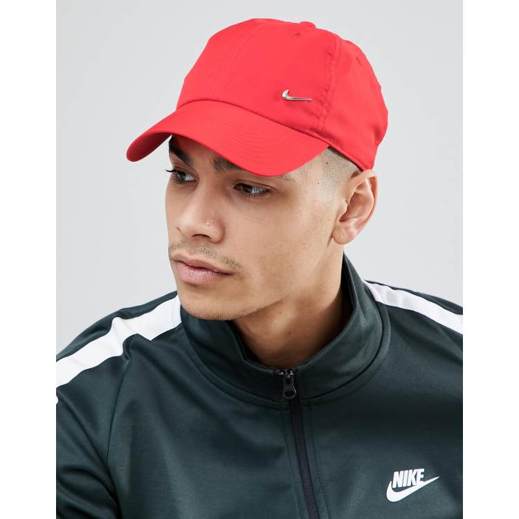 quemado ambiente tubería Nike H86 Metal Swoosh cap in red | ASOS