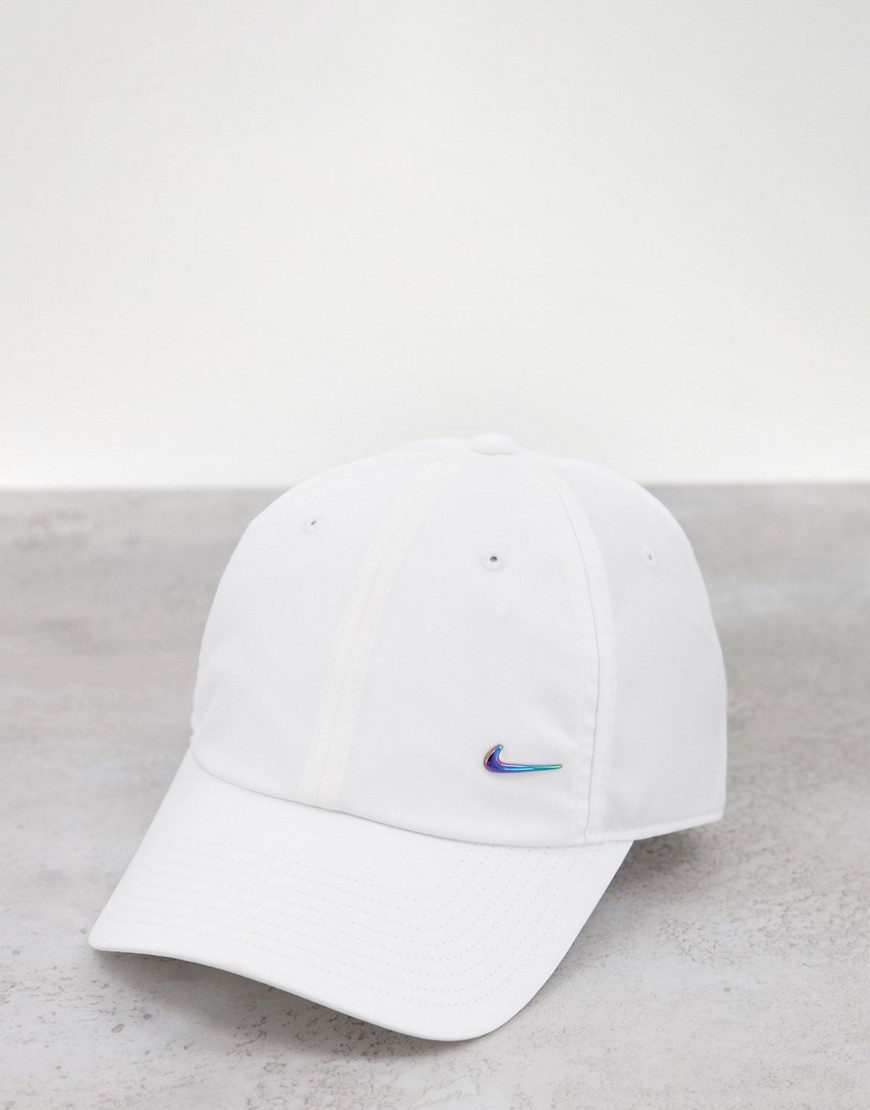 Nike H86 metal swoosh cap in white