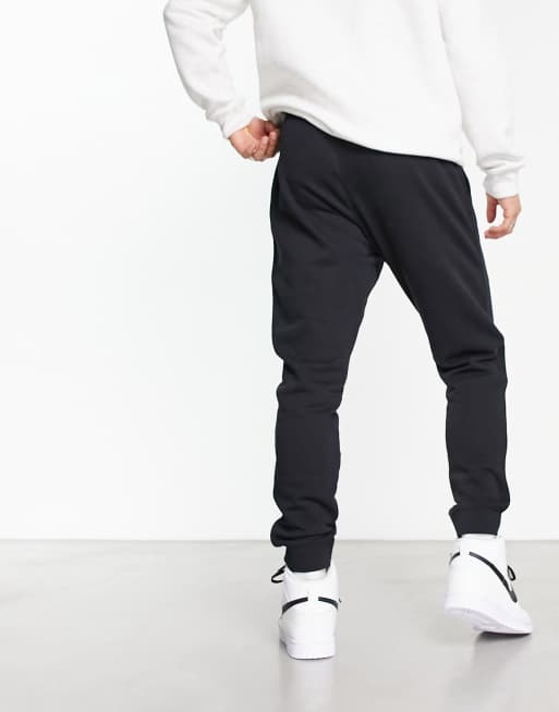 Nike Black Friday Slim Joggers & Sweatpants. Nike CA