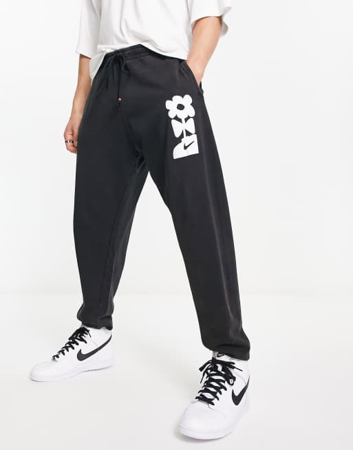 Nike Have a Nike Day sweatpants in washed black ASOS