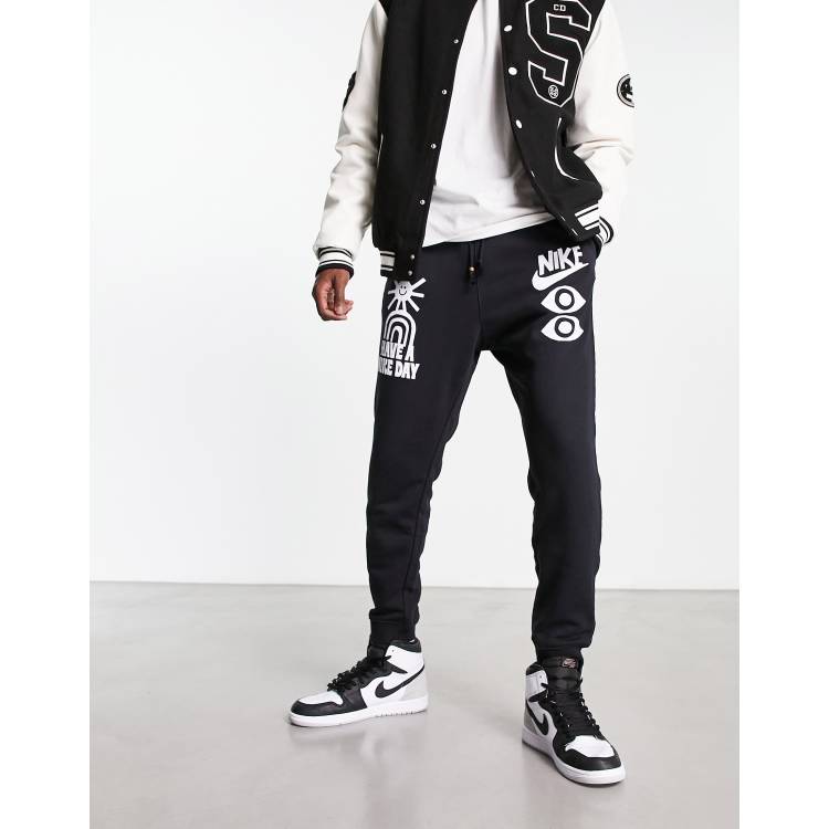 Graphic joggers cheap nike sportswear