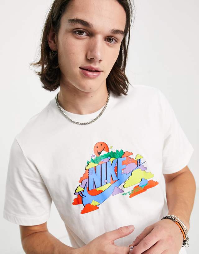 Nike HBR graphic t-shirt in white