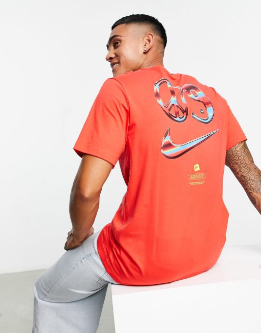 Nike Heatwave back print graphic t shirt in light crimson