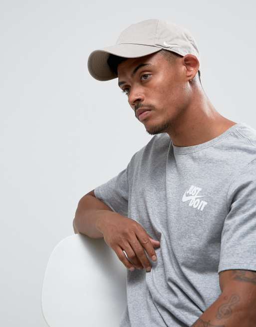 Nike heritage cap 86 hotsell