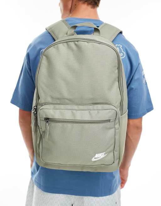 Nike air max backpack khaki hotsell