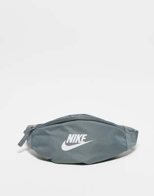 Nike Nike Heritage bumbag in grey
