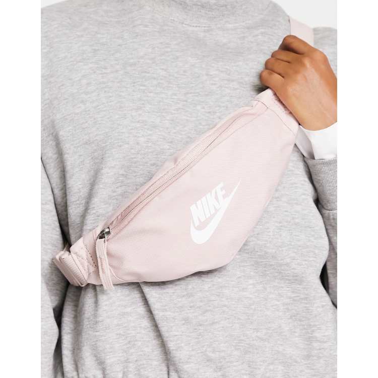 Nike heritage hip pack rose gold 2025