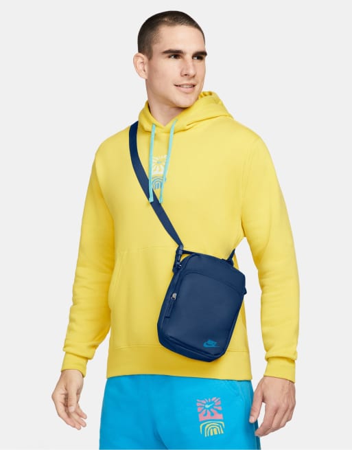 Blue nike man bag 2025