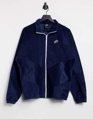 NIKE HERITAGE ESSENTIALS CORD WINDRUNNER JACKET IN NAVY,DA0031-410