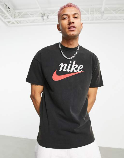 Nike outlet heritage logo