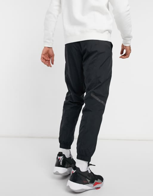 Nike Sportswear Tech Essentials Men's Unlined Woven Joggers