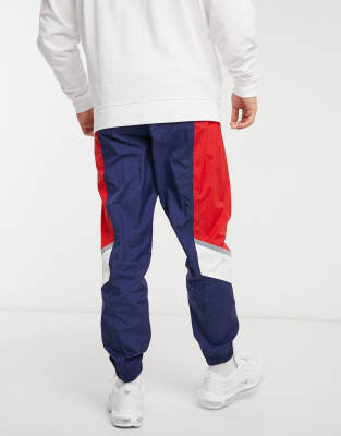 nike heritage cuffed joggers