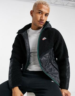 Nike – Heritage Essentials Winter – Schwarze Jacke mit Kapuze