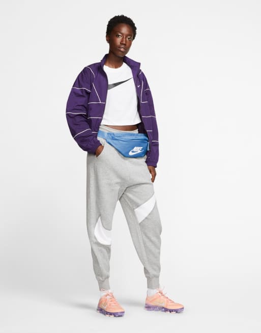 Nike fanny pack blue on sale
