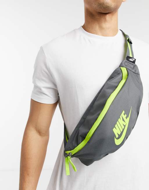 Gray nike fanny pack clearance
