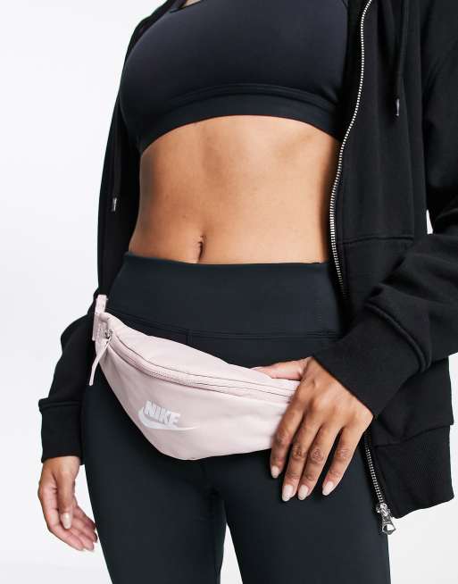 Nike Heritage Hip Pack Fanny Pack