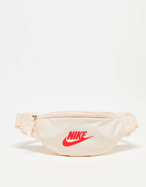 Pink nike fanny pack new arrivals