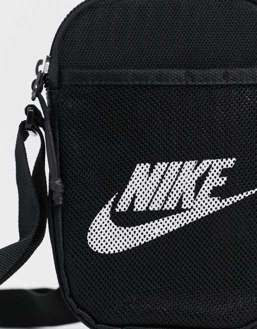 Nike flight bag in black sale