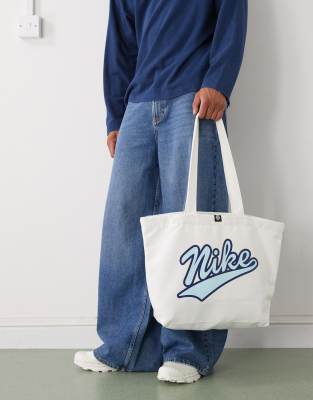 Nike Heritage Graphic Tote Bag In White