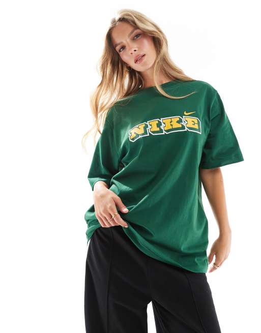 Nike Heritage logo t shirt in dark green ASOS
