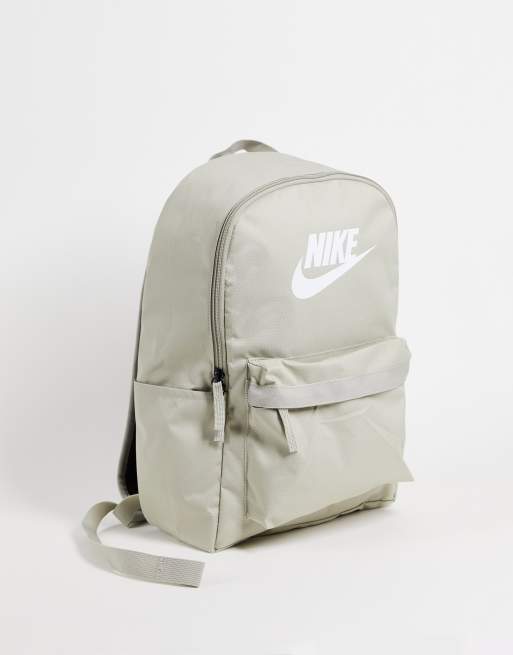 Nike rucksack weiß outlet