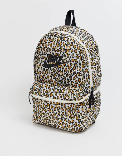 Nike Heritage Sac à dos à imprimé léopard ASOS