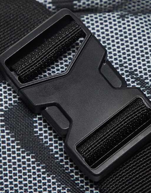 Nike - Heritage - Sac banane avec logo sur l'ensemble - Noir , 3 de 4