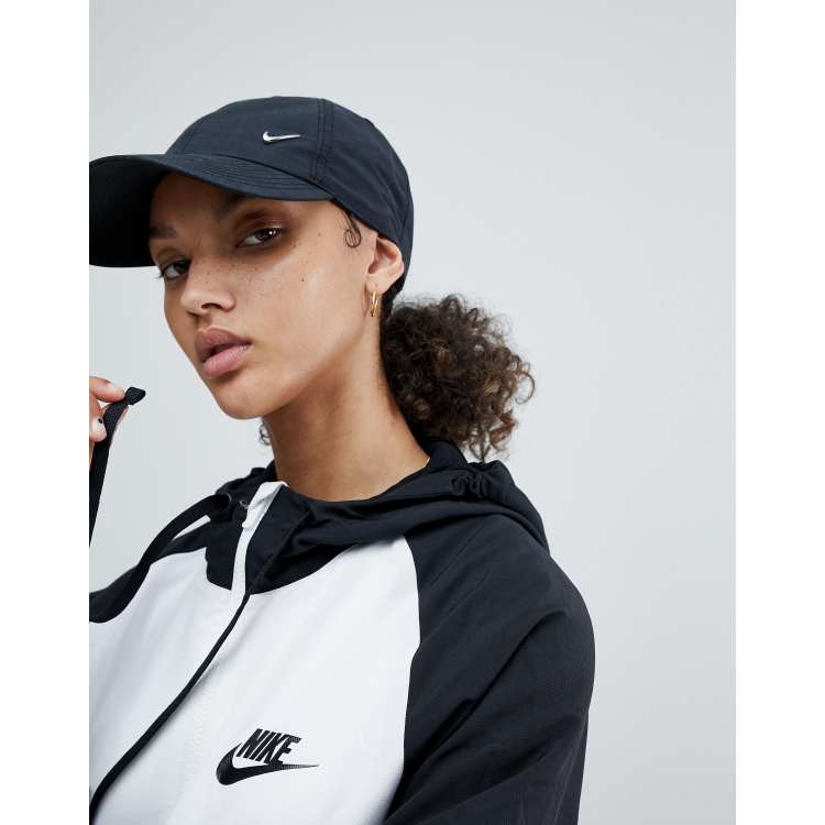 Nike heritage swoosh cap hotsell