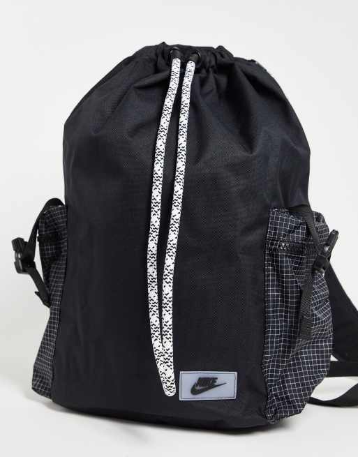 Nike Heritage Zaino nero ASOS