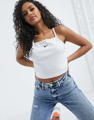 nike cropped vest