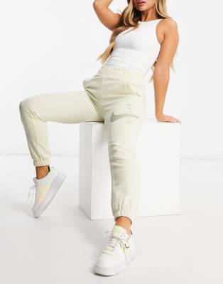 high waisted nike joggers