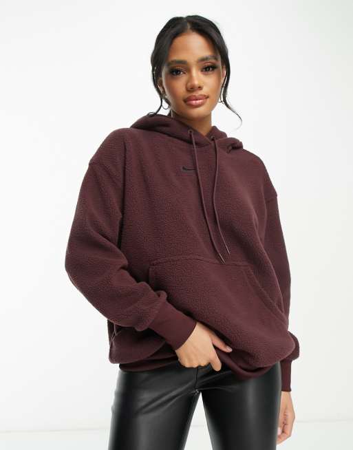 Nike in burgundy | ASOS