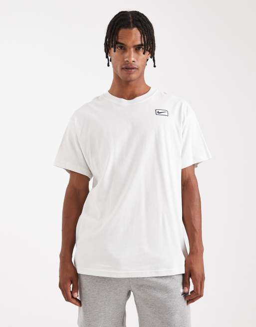 Nike - Hvid T-shirt med street-grafik, 3 af 5