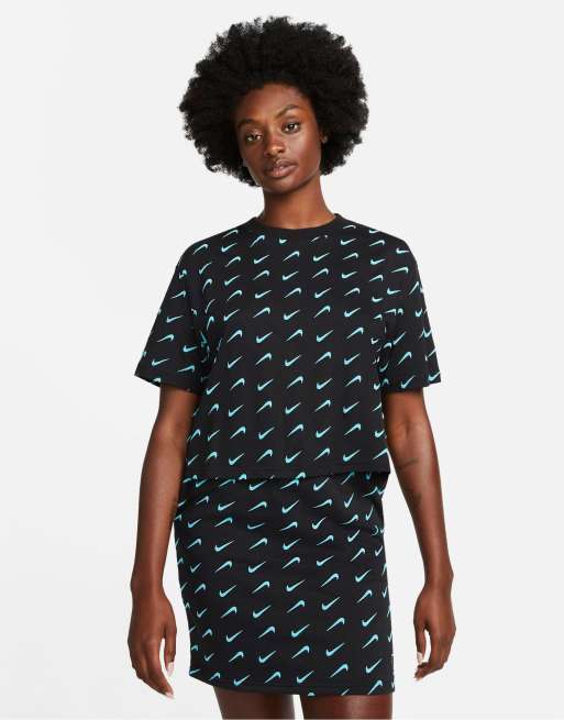 carrete Médula Ruina Nike Icon Clash all over logo print crop t-shirt in black | ASOS