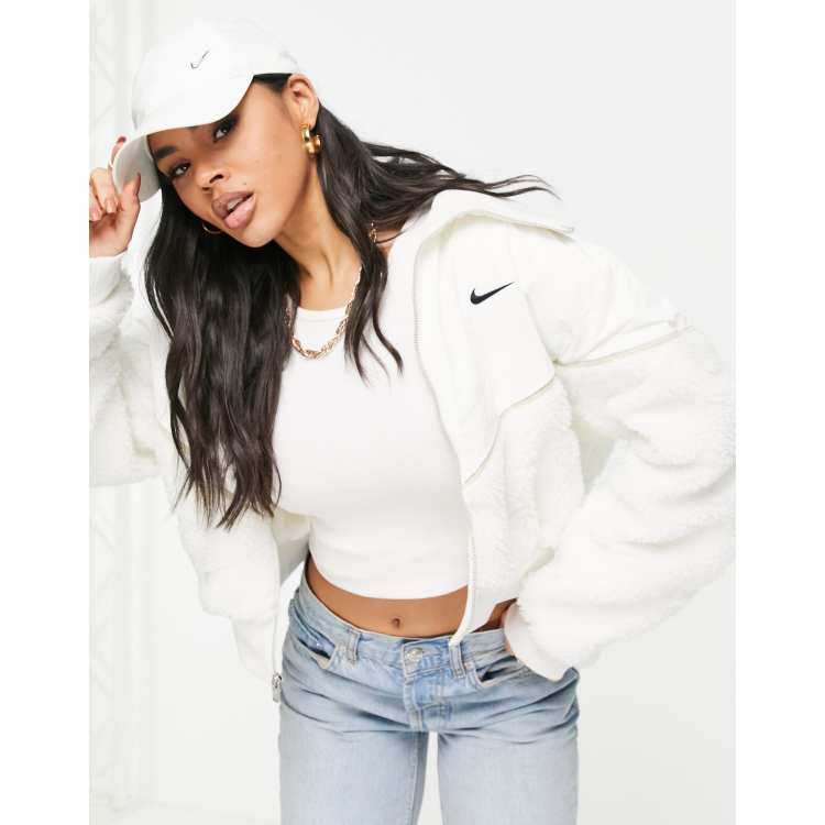 Nike 2025 sherpa crop