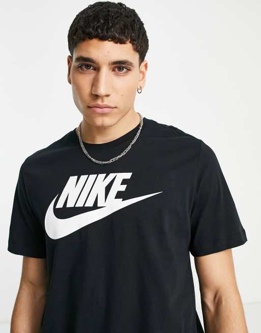 Nike futura hot sale t shirt black