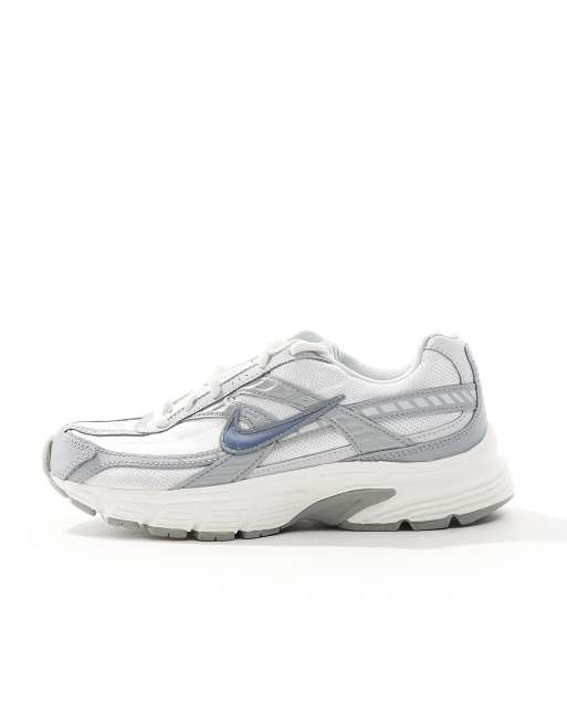 Nike Initiator sneakers in off white and gray, 2 of 5