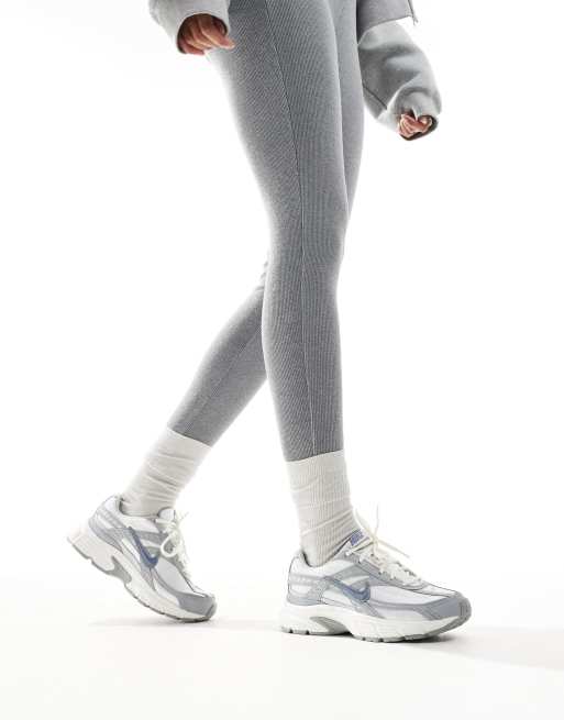 Nike Initiator sneakers in off white and gray, 5 of 5