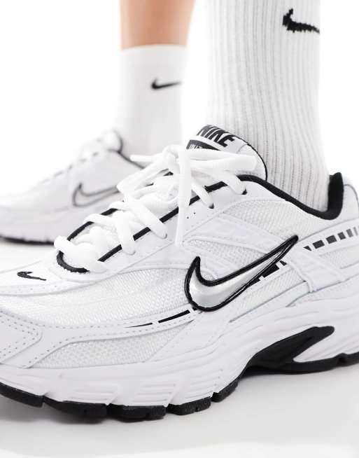 【Nike】 正規品★ (W) Initiator White Black Nike Initiator sneakers in white and black | ASOS
