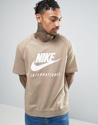 Nike International Short Sleeve Sweat 