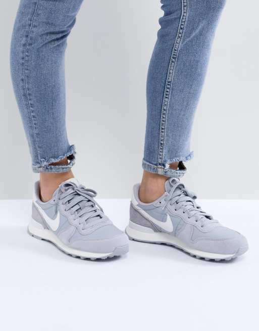 basket nike internationalist grise basket nike internationalist grise