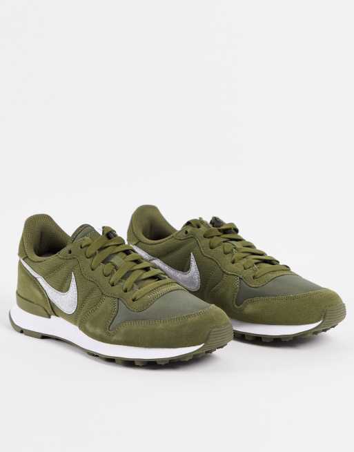 Nike Internationalist Baskets Olive kaki