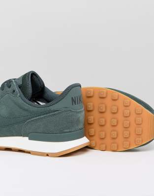 nike internationalist vert