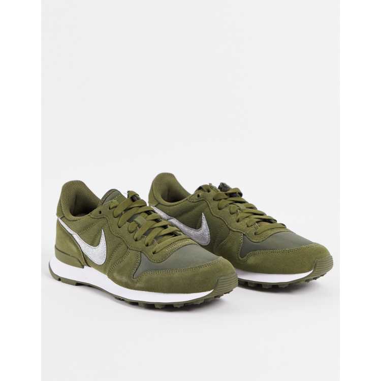 Nike womens store trainers khaki